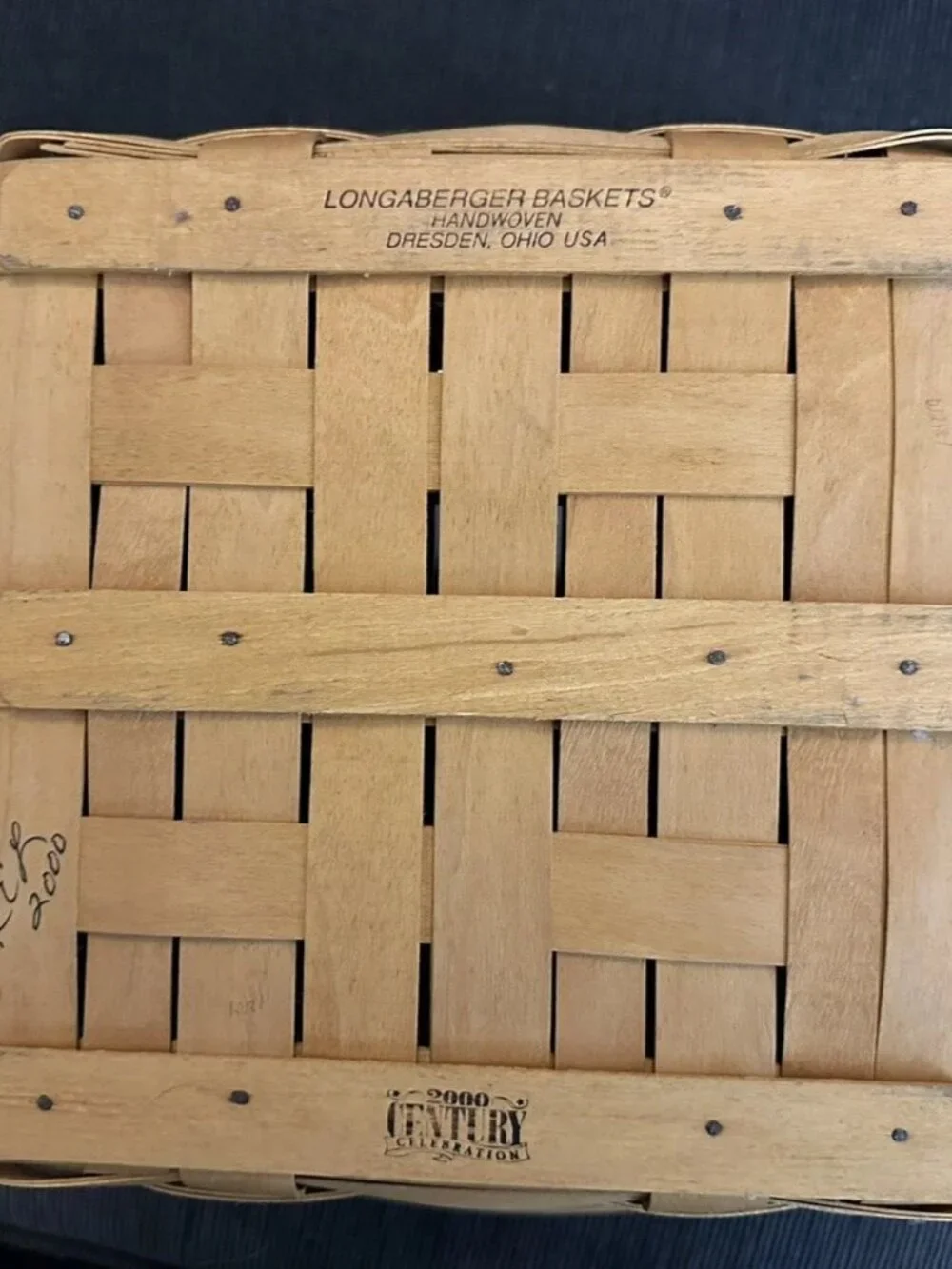Longaberger Vintage 2000 Red & Tan-Deck the Halls Basket with Liner & Lid